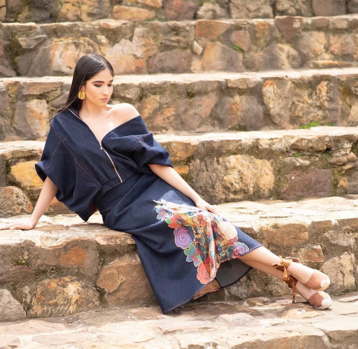 Gabriela Ramírez en sesión editorial de moda